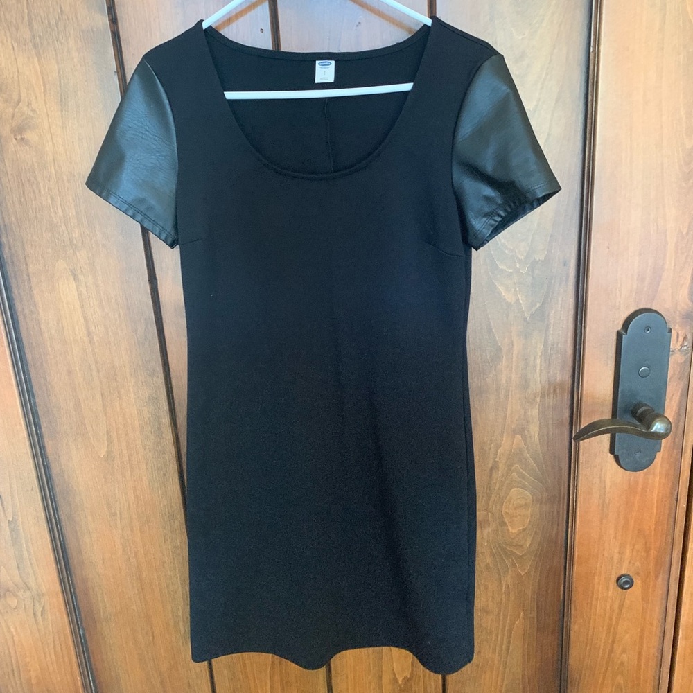 Old navy black dress